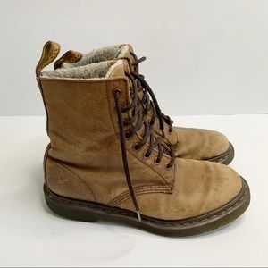 Dr. Martens 1460 Serena Wyoming Lined Winter Boots